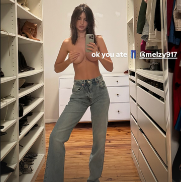 EmRata Models a Cute Pair of Jeans While Topless emily ratajkowski